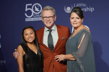 15 Ekim 2019 'da Nashville, Tennessee' deki Linbscome Üniversitesi 'nde verilen 50. GMA Dove Ödülleri sırasında kırmızı halı. 