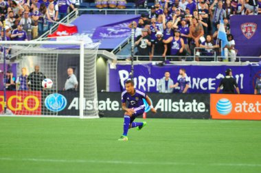 Orlando City SC, 6 Mayıs 2016 'da Orlando Florida' daki Dünya Kampı Stadyumu 'nda New York Red Bulls' a ev sahipliği yaptı.. 