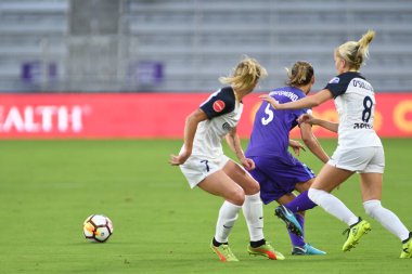 Orlando Pride, 23 Mayıs 2018 'de Orlando Florida' daki Exploria Stadyumu 'nda Kuzey Carolina Cesareti' ne ev sahipliği yapmaktadır..  