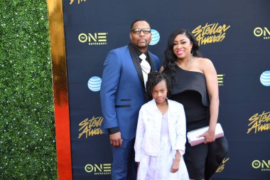 24 Mart 2018 Cumartesi günü Las Vegas 'taki Orleans Resort' ta düzenlenen 33. Yıldız Ödülleri Kırmızı Halı sırasında ünlüler.