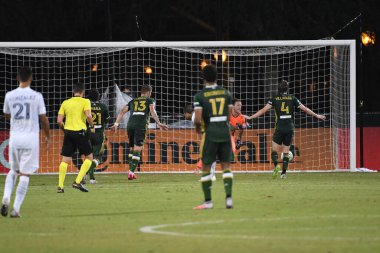 Los Angeles Galaksisi, 14 Temmuz 2020 'de Orlando Florida ABD' deki ESPN Vahşi Spor Dünyası 'nda düzenlenen MLS Sırt Turnuvası sırasında Portland Timbers ile karşı karşıya geldi.