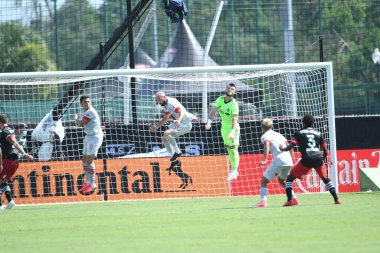 Toronto FC, 13 Temmuz 2020 tarihinde Orlando Florida 'da düzenlenen ESPN Wild World of Sports' ta düzenlenen MLS Back Tournament sırasında D.C. United ile karşı karşıya geldi.. 