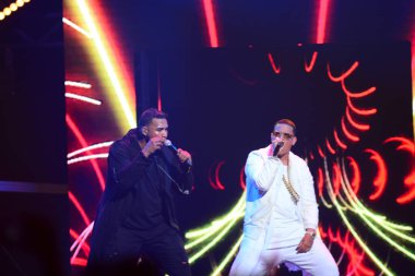 Baba Yankee ve Don Omar 7 Ağustos 2016 'da Orlando Florida' daki Amway Center 'da konser verdiler.. 