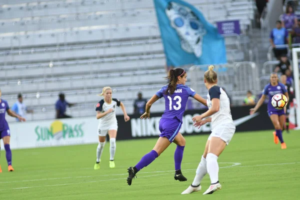 Orlando Pride, 23 Mayıs 2018 'de Orlando Florida' daki Exploria Stadyumu 'nda Kuzey Carolina Cesareti' ne ev sahipliği yapmaktadır..  
