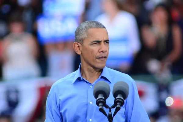 Président Barack Obama Prend Parole Lors Rassemblement Campagne Stade Osceola — Photo