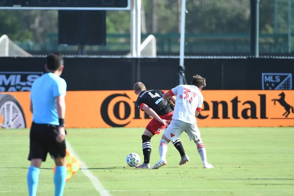 Toronto FC, 13 Temmuz 2020 tarihinde Orlando Florida 'da düzenlenen ESPN Wild World of Sports' ta düzenlenen MLS Back Tournament sırasında D.C. United ile karşı karşıya geldi..  