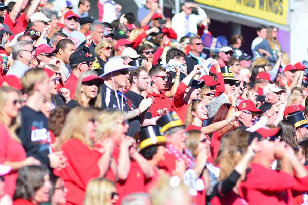 Lsu Čelit Louisville Během Citrus Bowl Stadionu Camping World Orlandu — Stock fotografie