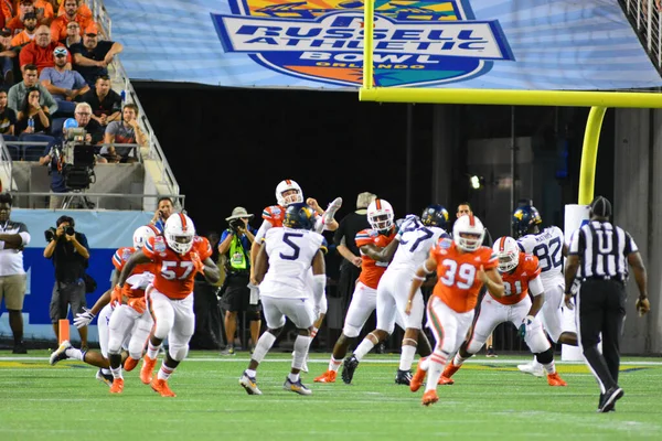 Montañeros Virginia Occidental Enfrentan Huracanes Miami Durante 71º Russell Bowl —  Fotos de Stock