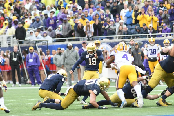 Notre Dame Tvář Lsu Během Citrus Bowl Stadionu Camping World — Stock fotografie