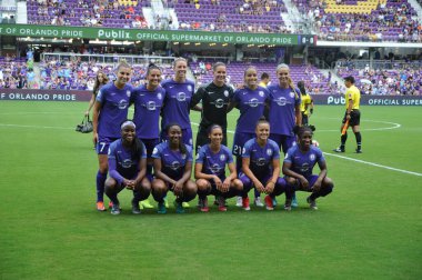 Orlando Pride 22 Nisan 2017 'de Orlando City Stadyumu' nda Washington Spirit 'e ev sahipliği yaptı..  