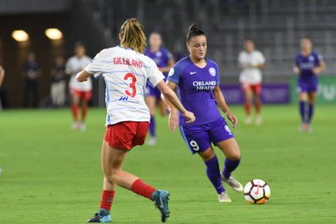 Orland Pride, 25 Ağustos 2018 'de Orlando Florida' daki Exploria Stadyumu 'nda Chicago Red Stars' a ev sahipliği yapıyor..  