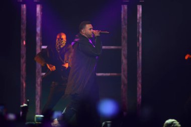 Baba Yankee ve Don Omar 7 Ağustos 2016 'da Orlando Florida' daki Amway Center 'da konser verdiler..  