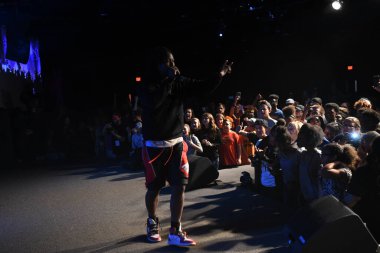 Crossover Kilisesi, 6 Ekim 2018 'de Tampa Florida' daki Crossover Kilisesi 'nde iki yıllık lezzet festivaline ev sahipliği yapıyor.. 