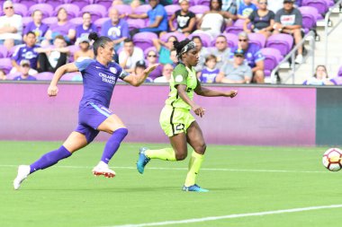 Orlando Pride 21 Temmuz 2018 'de Orlando Florida' daki Exploria Stadyumu 'nda Seattle Reign FC' ye ev sahipliği yapmaktadır. Fotoğraf: Marty Jean-Louis