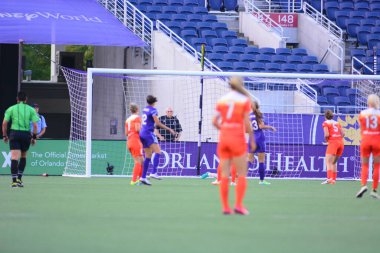 Orlando Pride sunucusu Houston Dash 23 Haziran 2016 'da Orlando Florida' daki Dünya Kampı Stadyumu 'nda..