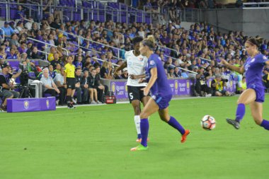 Orlando Pride 12 Ağustos 2017 'de Orlando City Stadyumu' nda New Jersey Sky Blue FC 'ye ev sahipliği yapmaktadır..  