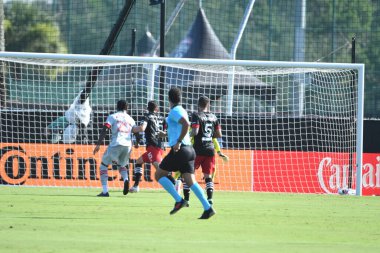 Toronto FC, 13 Temmuz 2020 tarihinde Orlando Florida 'da düzenlenen ESPN Wild World of Sports' ta düzenlenen MLS Back Tournament sırasında D.C. United ile karşı karşıya geldi..  