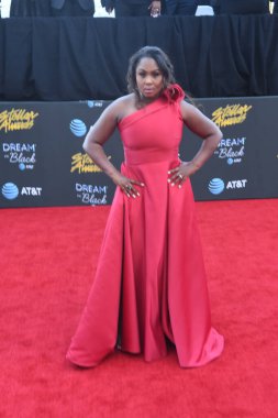 Kırmızı Halı Fotoğrafları 29 Mart 2019 Cumartesi günü Las Vegas 'taki Orleans Resort' ta düzenlenen 34. Yıldız Ödülleri sırasında çekildi.