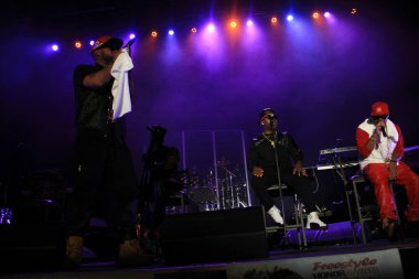 R & B Şarkıcıları Keith Sweat, Jagged Edge, Dru Hill ve Sisqo 15 Kasım 2014 'te Orlando Florida' daki CFE Arena 'da sahne aldılar..  