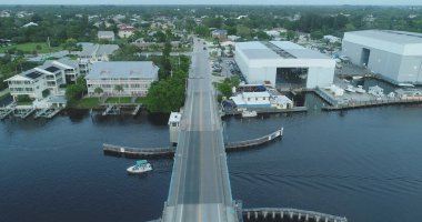 4 Ağustos 2017 'de Florida' daki Güzel Clearwater Sahili 'nin hava görüntüsü..