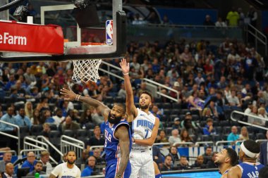 Orlando Magic 13 Ekim 2019 'da Florida, Orlando' daki Amway Center 'da Philadelphia 76ers' a ev sahipliği yaptı..  