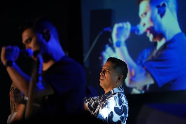 Miel San Marcos grubu 28 Temmuz 2019 tarihinde Tampa Florida 'daki Iglesia de Dios Pentecostal' da sahne almaktadır. 