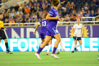 Orlando Pride 26 Ağustos 2016 'da Orlando Florida' daki Camp World Stadyumu 'nda Washington Spirit' e ev sahipliği yaptı..  