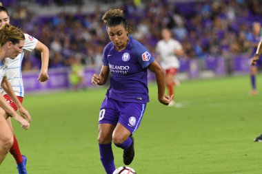 Orland Pride, 25 Ağustos 2018 'de Orlando Florida' daki Exploria Stadyumu 'nda Chicago Red Stars' a ev sahipliği yapıyor..