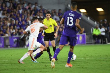 Orlando City SC, 6 Ağustos Salı günü Orlando Florida 'daki Exploria Stadyumu' nda oynanan ABD Kupası sırasında Atlanta United FC 'ye ev sahipliği yaptı..