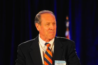 Florida Valisi Rick Scott 13 Ekim 2015 'te Orlando Florida' daki İnanç Sempozyumunda konuşma yapacak.. 