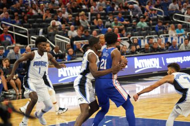 Orlando Magic 13 Ekim 2019 'da Florida, Orlando' daki Amway Center 'da Philadelphia 76ers' a ev sahipliği yaptı..