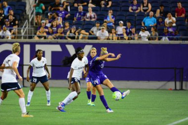 Orlando Pride 26 Ağustos 2016 'da Orlando Florida' daki Camp World Stadyumu 'nda Washington Spirit' e ev sahipliği yaptı..  