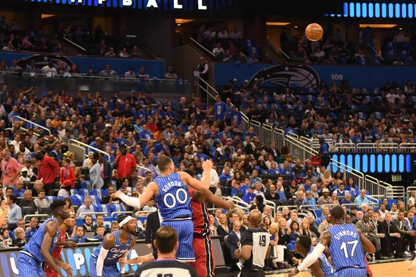 Orlando Magic Проводит Miami Heat Amway Center Орландо Флорида Октября — стоковое фото