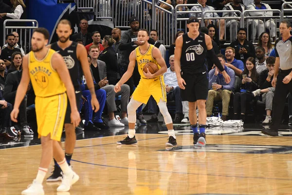 Orlando Magic Gastheer Van Golden State Warriors Het Amway Center — Stockfoto