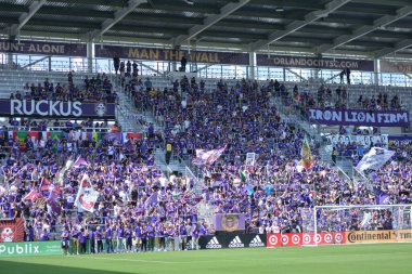 Orlando City 8 Nisan 2018 'de Orlando Florida' daki Exploria Stadyumu 'nda Portland Timbers' a ev sahipliği yaptı.. 