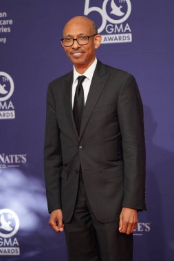 15 Ekim 2019 'da Nashville, Tennessee' deki Linbscome Üniversitesi 'nde verilen 50. GMA Dove Ödülleri sırasında kırmızı halı. 