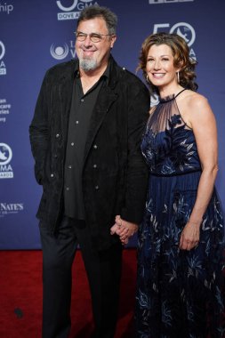 15 Ekim 2019 'da Nashville, Tennessee' deki Linbscome Üniversitesi 'nde verilen 50. GMA Dove Ödülleri sırasında kırmızı halı.