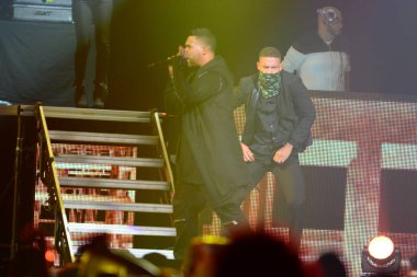 Baba Yankee ve Don Omar 7 Ağustos 2016 'da Orlando Florida' daki Amway Center 'da konser verdiler..  