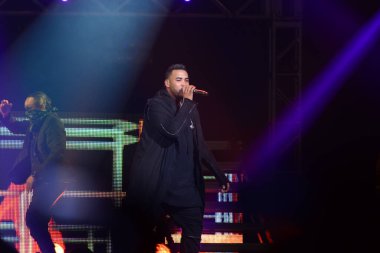 Baba Yankee ve Don Omar 7 Ağustos 2016 'da Orlando Florida' daki Amway Center 'da konser verdiler..  