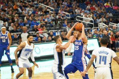 Orlando Magic 13 Ekim 2019 'da Florida, Orlando' daki Amway Center 'da Philadelphia 76ers' a ev sahipliği yaptı.. 