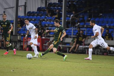 Los Angeles Galaksisi, 14 Temmuz 2020 'de Orlando Florida ABD' deki ESPN Vahşi Spor Dünyası 'nda düzenlenen MLS Sırt Turnuvası sırasında Portland Timbers ile karşı karşıya geldi.