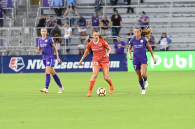Orlando Pride 28 Haziran 2018 'de Orlando City Stadyumu' nda Houston Dash 'e ev sahipliği yaptı..  