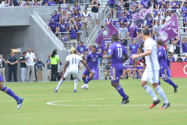 Orlando City 15 Nisan 2017 'de Florida, Orlando' daki Citrus Bowl 'da Los Angeles Galaksisine ev sahipliği yaptı..  