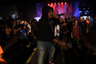 Crossover Kilisesi, 6 Ekim 2018 'de Tampa Florida' daki Crossover Kilisesi 'nde iki yıllık lezzet festivaline ev sahipliği yapıyor..