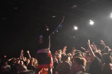 Crossover Kilisesi, 6 Ekim 2018 'de Tampa Florida' daki Crossover Kilisesi 'nde iki yıllık lezzet festivaline ev sahipliği yapıyor..  