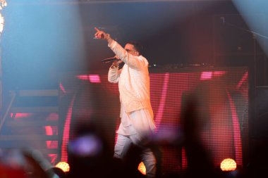 Baba Yankee ve Don Omar 7 Ağustos 2016 'da Orlando Florida' daki Amway Center 'da konser verdiler..  