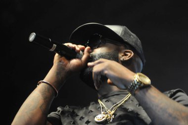 R & B Şarkıcıları Keith Sweat, Jagged Edge, Dru Hill ve Sisqo 15 Kasım 2014 'te Orlando Florida' daki CFE Arena 'da sahne aldılar..  