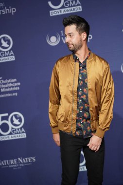 15 Ekim 2019 'da Nashville, Tennessee' deki Linbscome Üniversitesi 'nde verilen 50. GMA Dove Ödülleri sırasında kırmızı halı. 