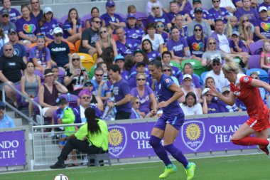 Orlando Pride 22 Nisan 2017 'de Orlando City Stadyumu' nda Washington Spirit 'e ev sahipliği yaptı.. 