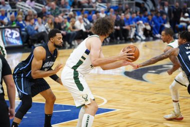 Orlando Magic, Orlando, Florida, ABD 'deki Amway Center' da Milwaukee Bucks 'a ev sahipliği yapıyor. 1 Kasım 2019.  